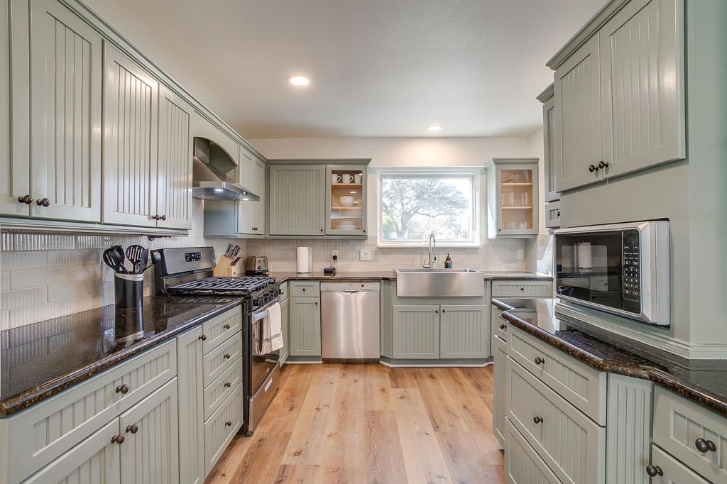 Lake Country Estates Add - Residential