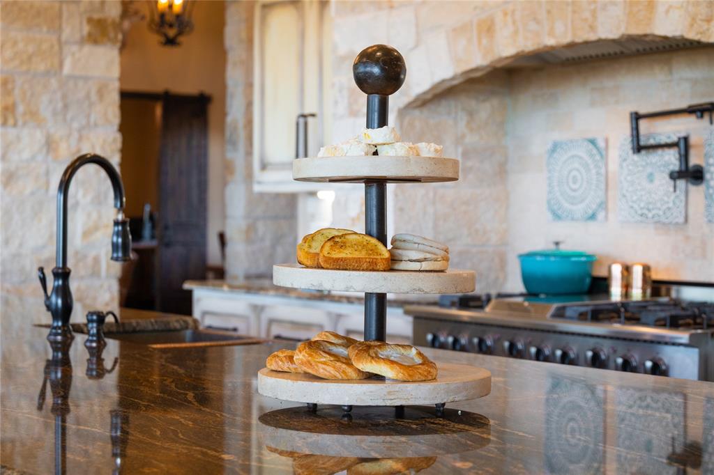 George Baughs Lake Brownwood - Residential