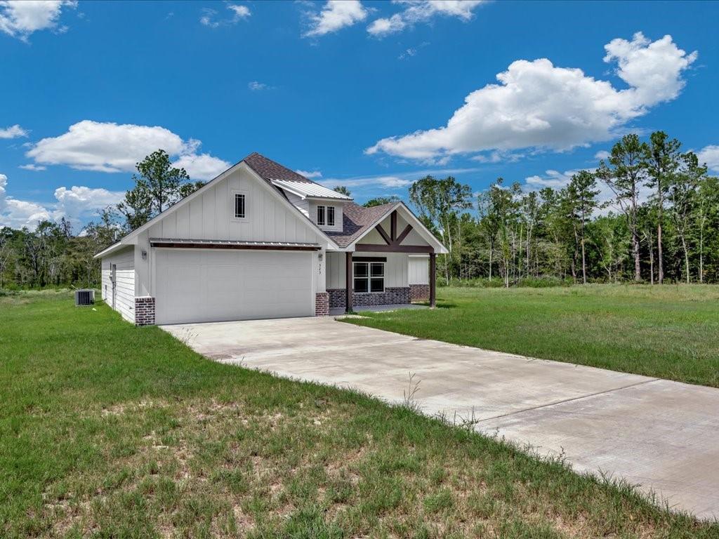 323 Schoolcraft Road