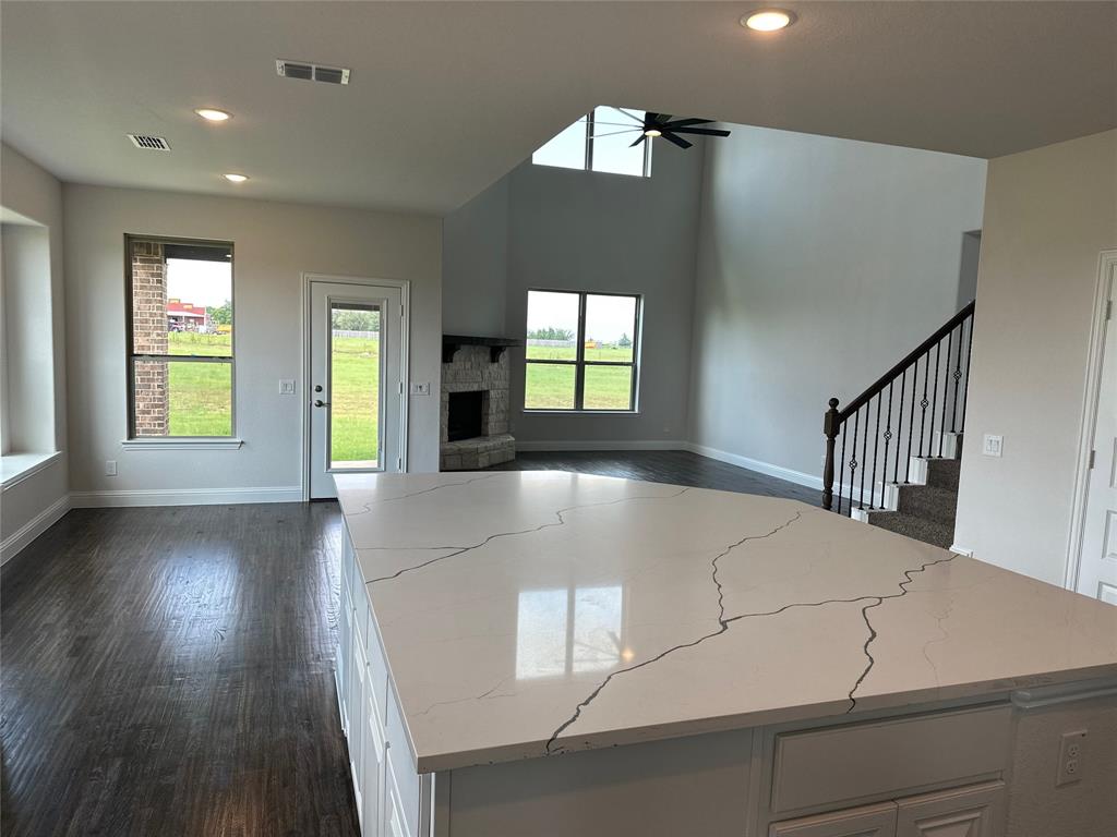735 Windward Court