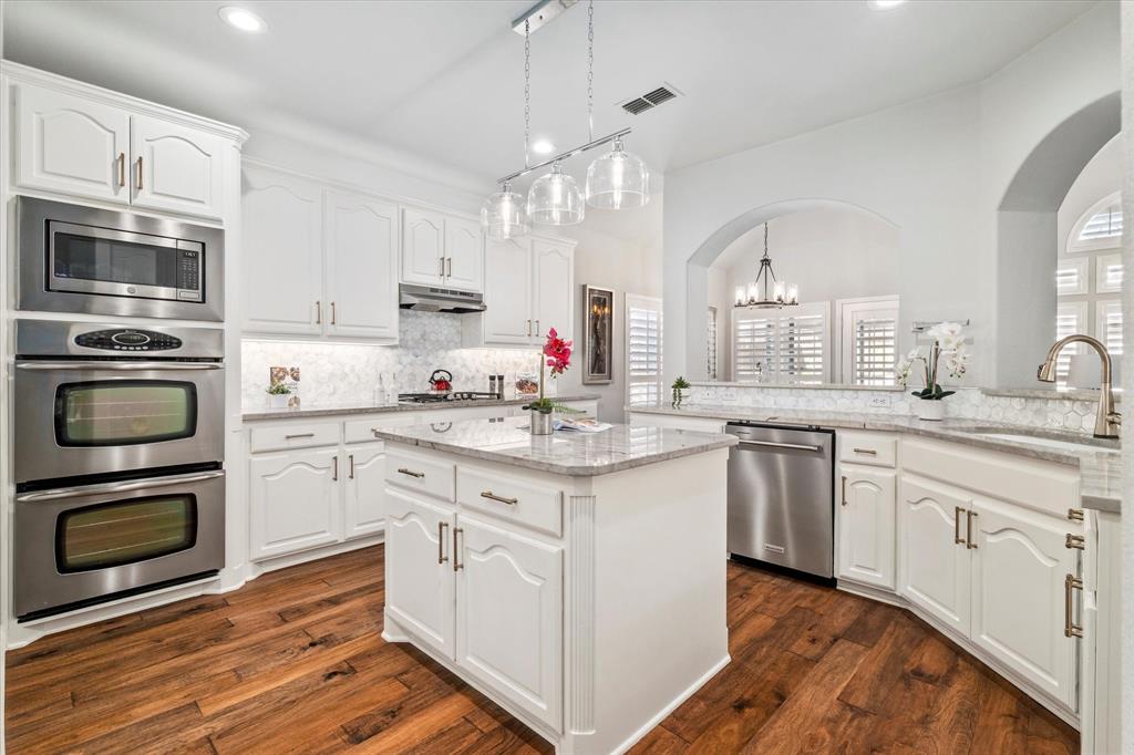 820 Twin Buttes Drive