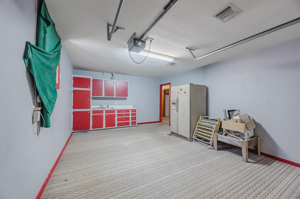 Lake Country Place Add - Residential