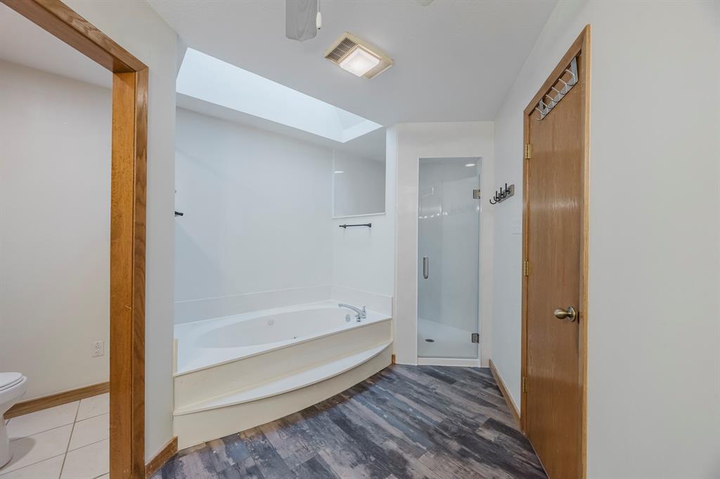 Lake Country Place Add - Residential