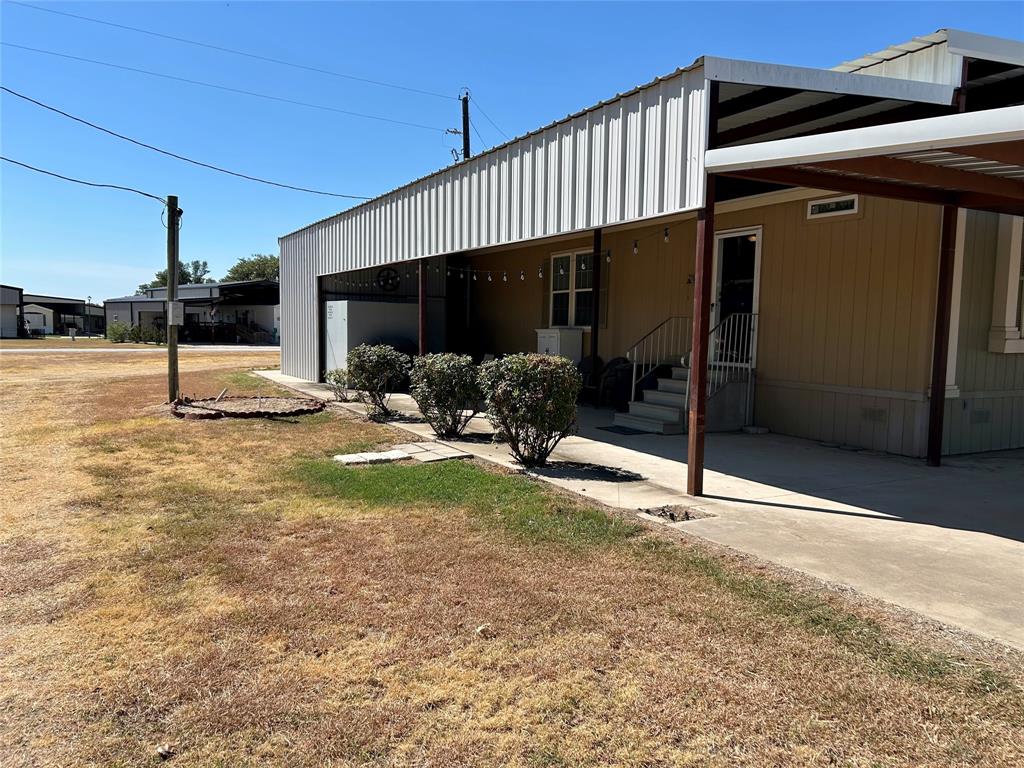 Photo of 166 Holiday Rambler Drive, Whitney, TX 76692 (MLS # 21383602)