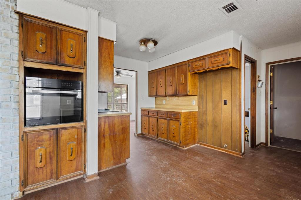 John P Thurston Surv Abs #1206 - Residential