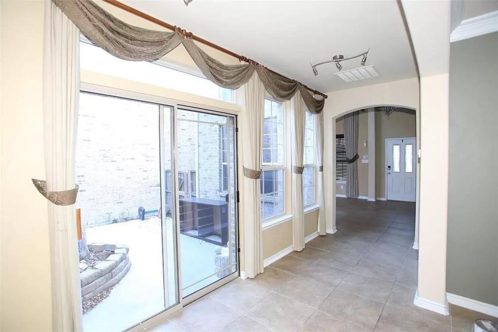 Oak Point Estates - Residential