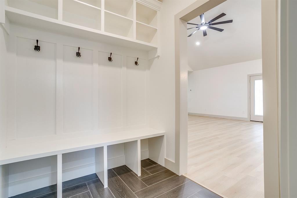 Runaway Bay Unit 6 - Residential