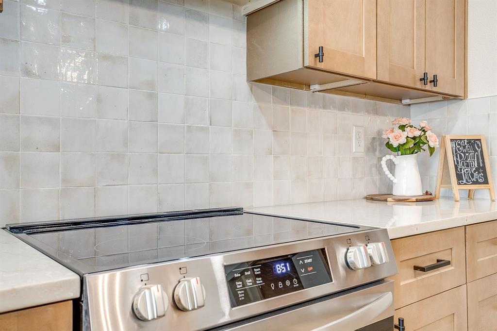 Runaway Bay Unit 6 - Residential