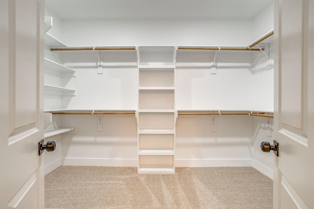 Runaway Bay Unit 6 - Residential