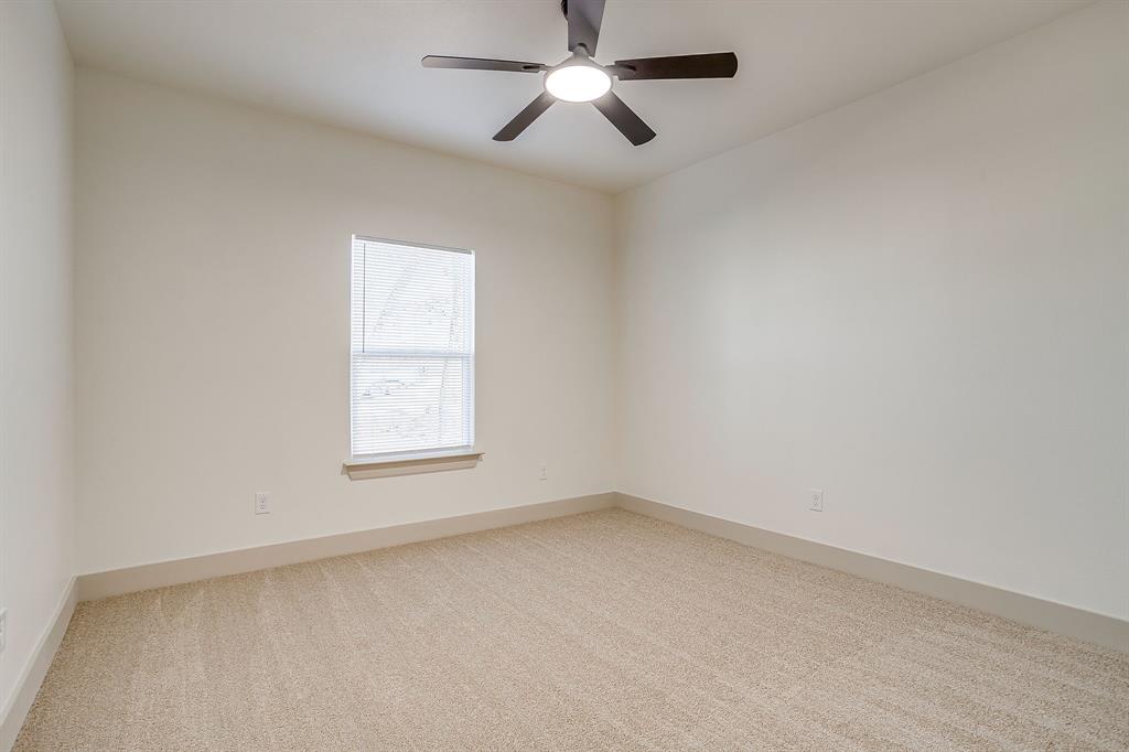 Runaway Bay Unit 6 - Residential