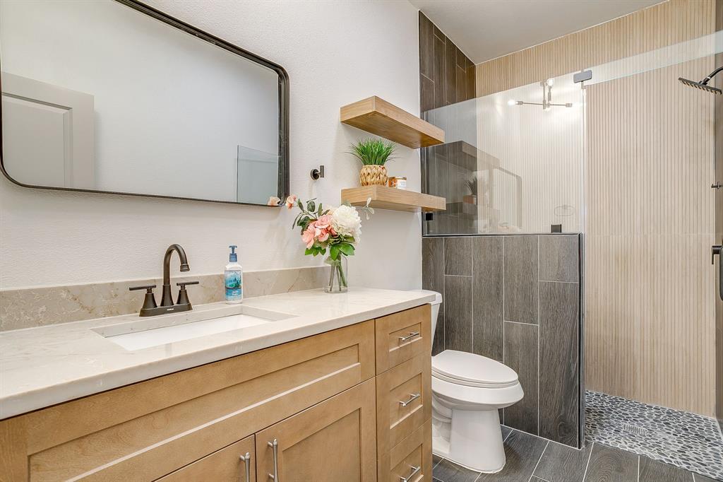 Runaway Bay Unit 6 - Residential