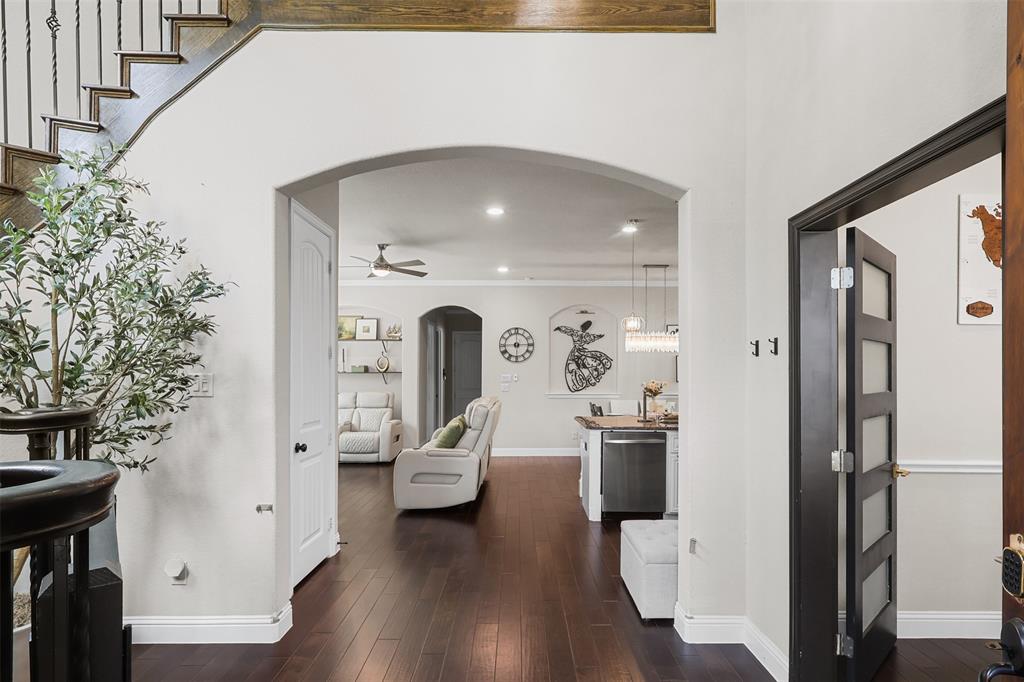 4919 Dominion Boulevard