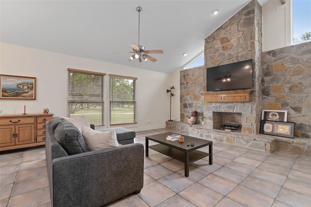 A-361 WC HALLMARK 2.0000 ACRES - Residential