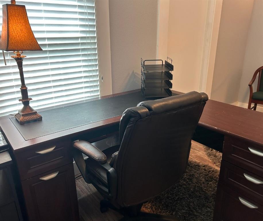 School Lnd Srvy-348 - Commercial Lease