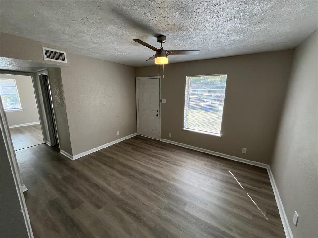 Spring Oaks 03 - Residential Lease