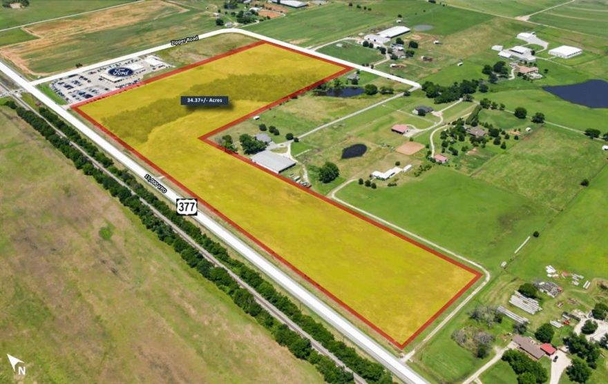 Vanguard Real Estate Advisors (“VREA”) has been exclusively retained by Ownership to offer investors and developers the opportunity to purchase 34.37 acres (“the Site”) located along US-377 in Pilot Point, TX. With approximately half of a mile of frontage along US-377, the Site is in an ideal location for commercial development. The Site is located in the path of future growth, being approximately 7 miles west of Dallas Parkway and less than 10 miles north of US-380. Additionally, the Site is in the Pilot Point ETJ, with no known restrictions in place, offering remarkable flexibility for development. 

At an attractive price of only $4.50 per square foot, this is an excellent value for a well-located Site with frontage along the main thoroughfare of town. The Seller would consider subdividing the Site depending upon business terms.