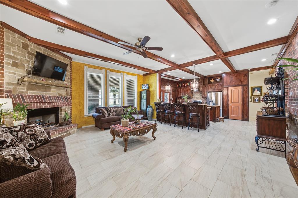 Country Club Terrace - Residential