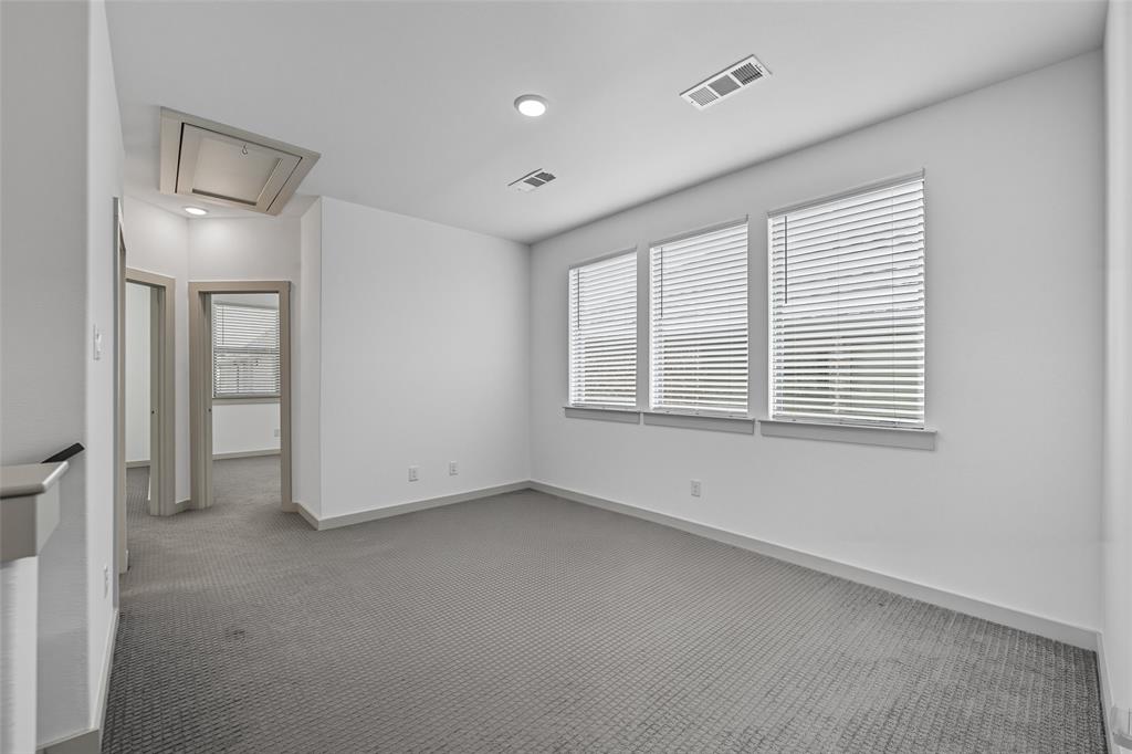 Flower Mound, Texas 75028, United States, 3 Bedrooms Bedrooms, ,3 BathroomsBathrooms,Residential,Active,208825