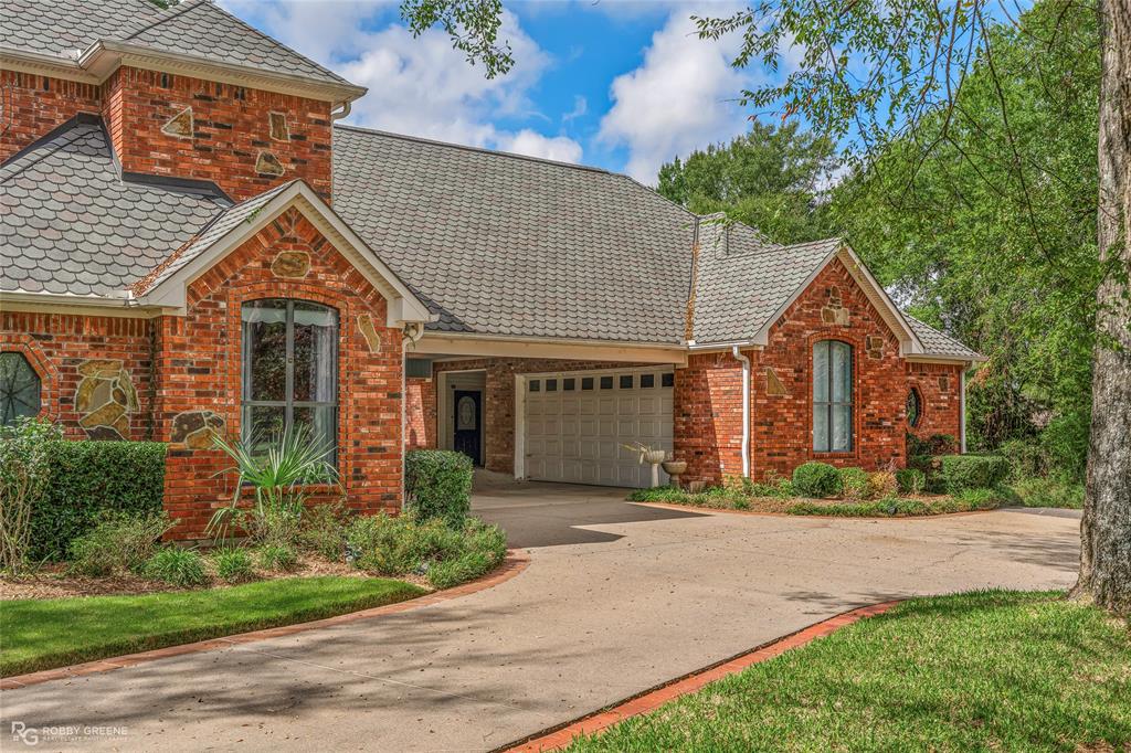 36 Golf Club Drive