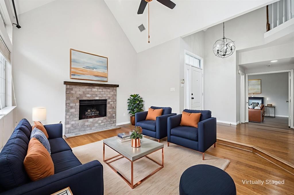403 Red River Trail