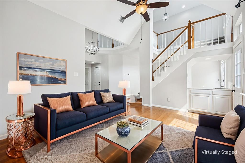 403 Red River Trail