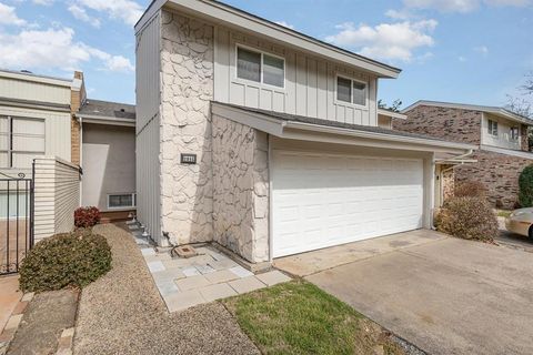 2925 Country Place Circle Carrollton TX 75006