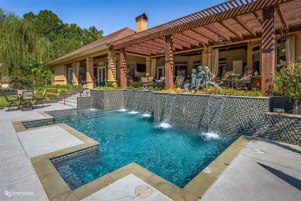 Squirrel Point - Residential