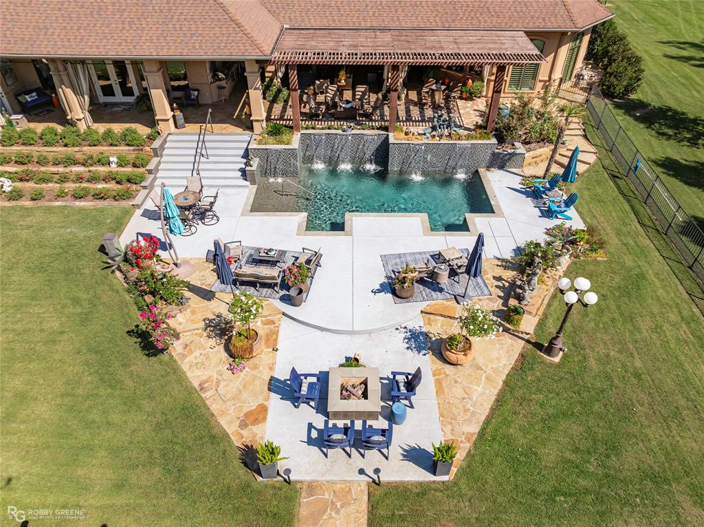 Squirrel Point - Residential
