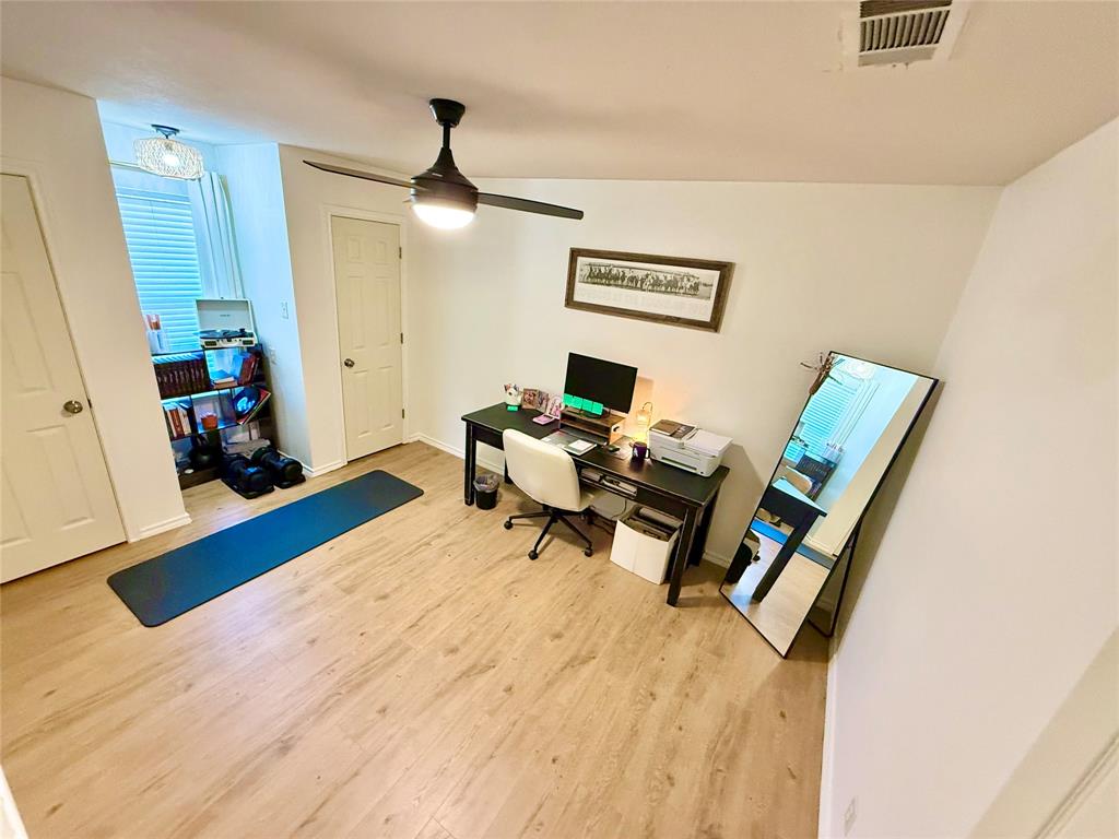 Country Club Village Add - Residential