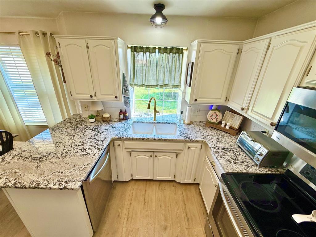 Country Club Village Add - Residential