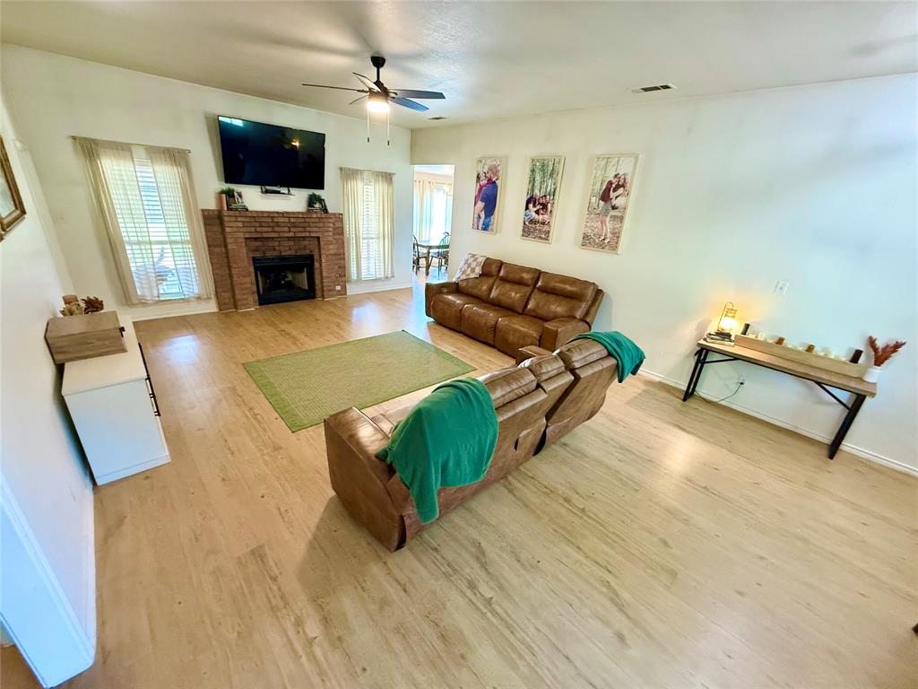 Country Club Village Add - Residential