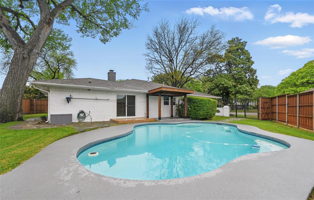 Plano, Texas 75075, United States, 3 Bedrooms Bedrooms, ,2 BathroomsBathrooms,Residential,Pending,104665