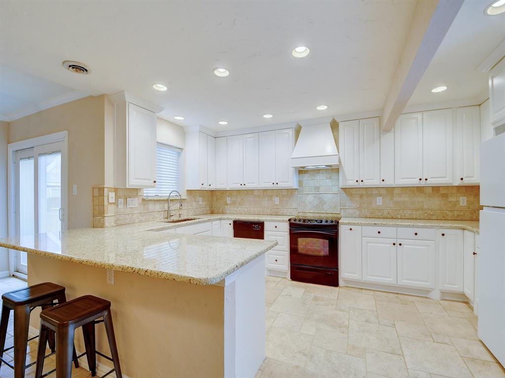 Carriage Place Condo - Residential