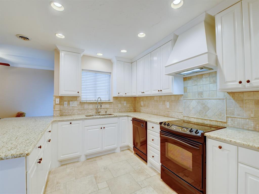 Carriage Place Condo - Residential