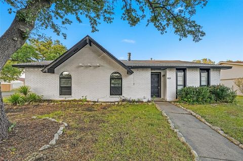 1421 Bosque Drive Garland TX 75040