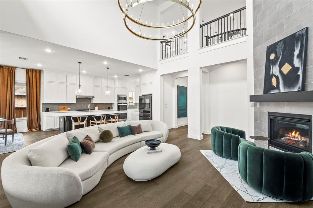 4117 Wildridge Boulevard W