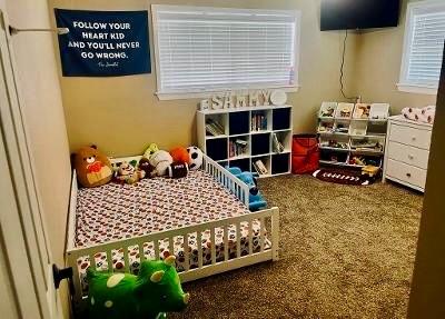 Mineola - Residential