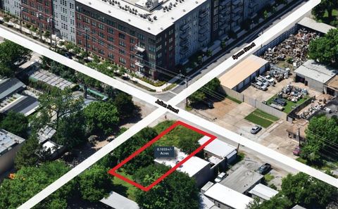 200 Julian Street Dallas TX 75203