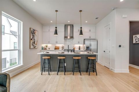 125 Vista Lane Arlington TX 76013