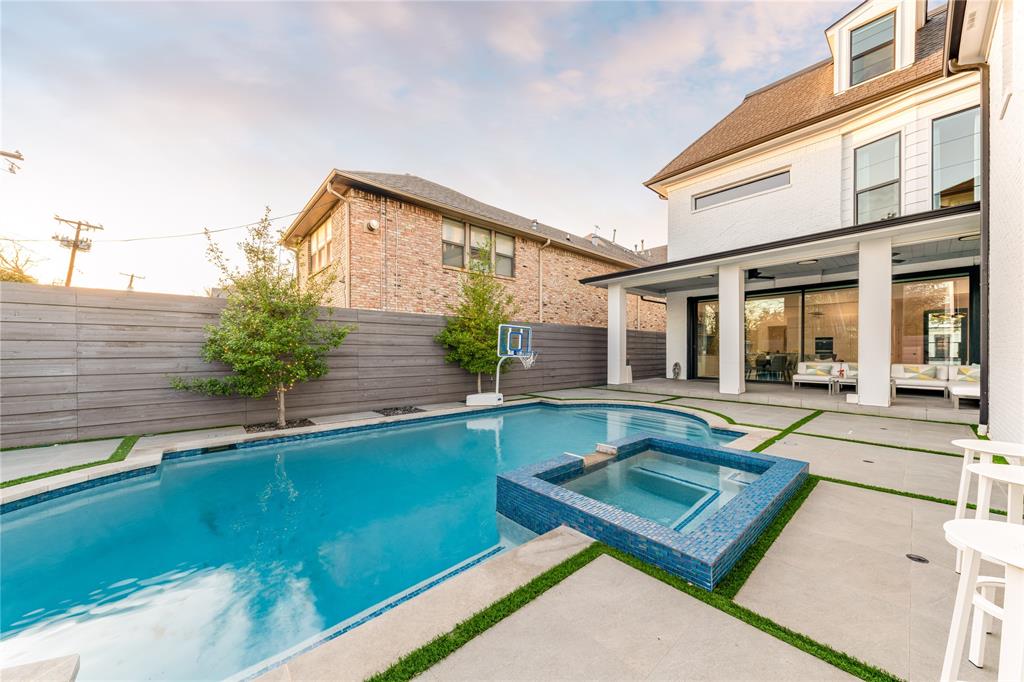 Preston Place - Residential