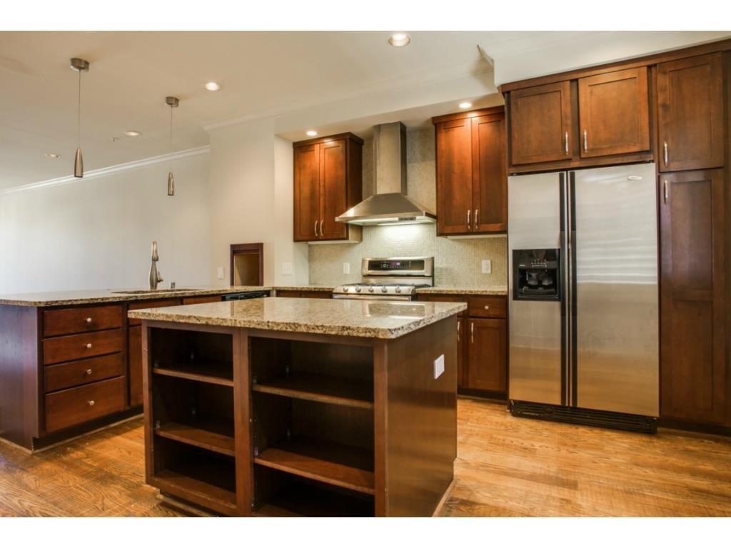 Park Cities Twnhms Amd - Residential Lease