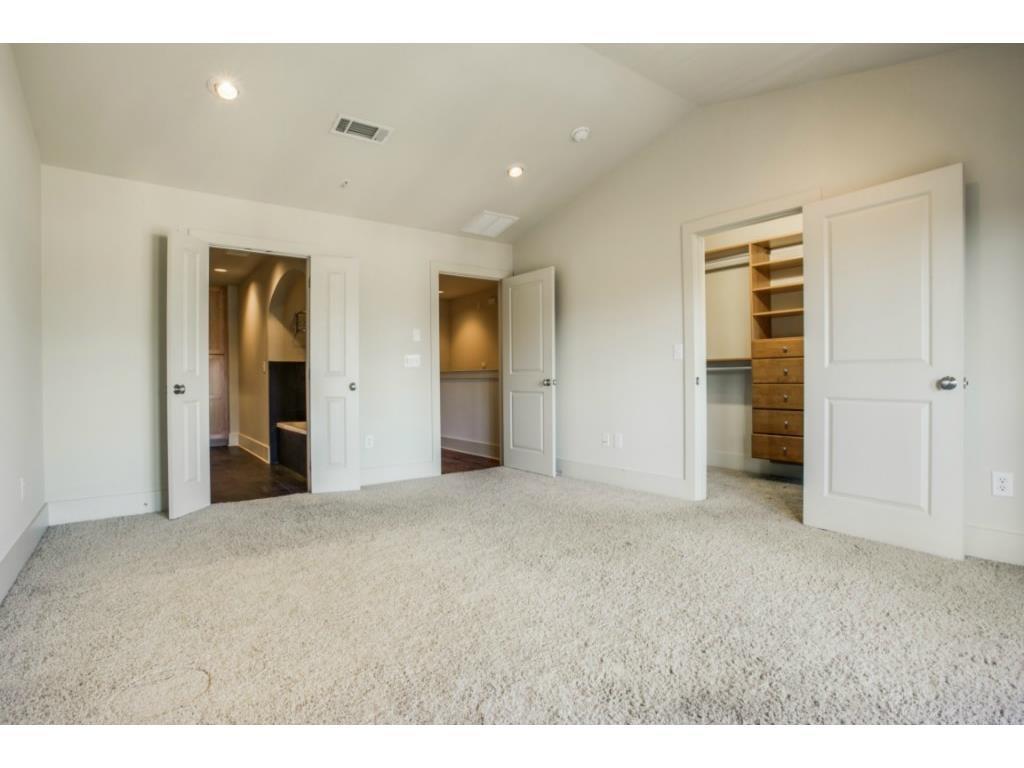 Park Cities Twnhms Amd - Residential Lease