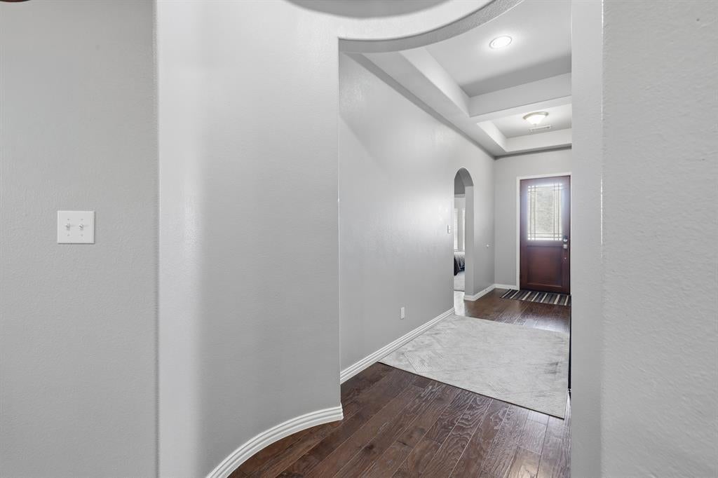 1556 Seminole Drive