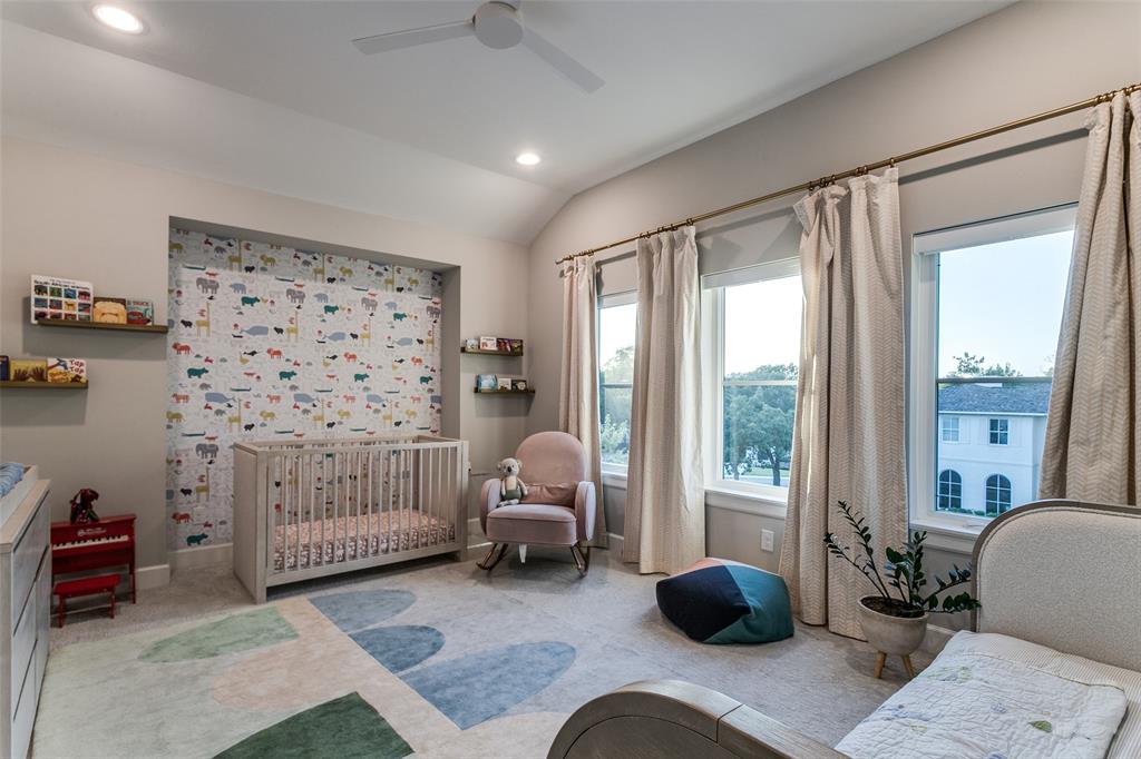 Lakewood Estate - Residential