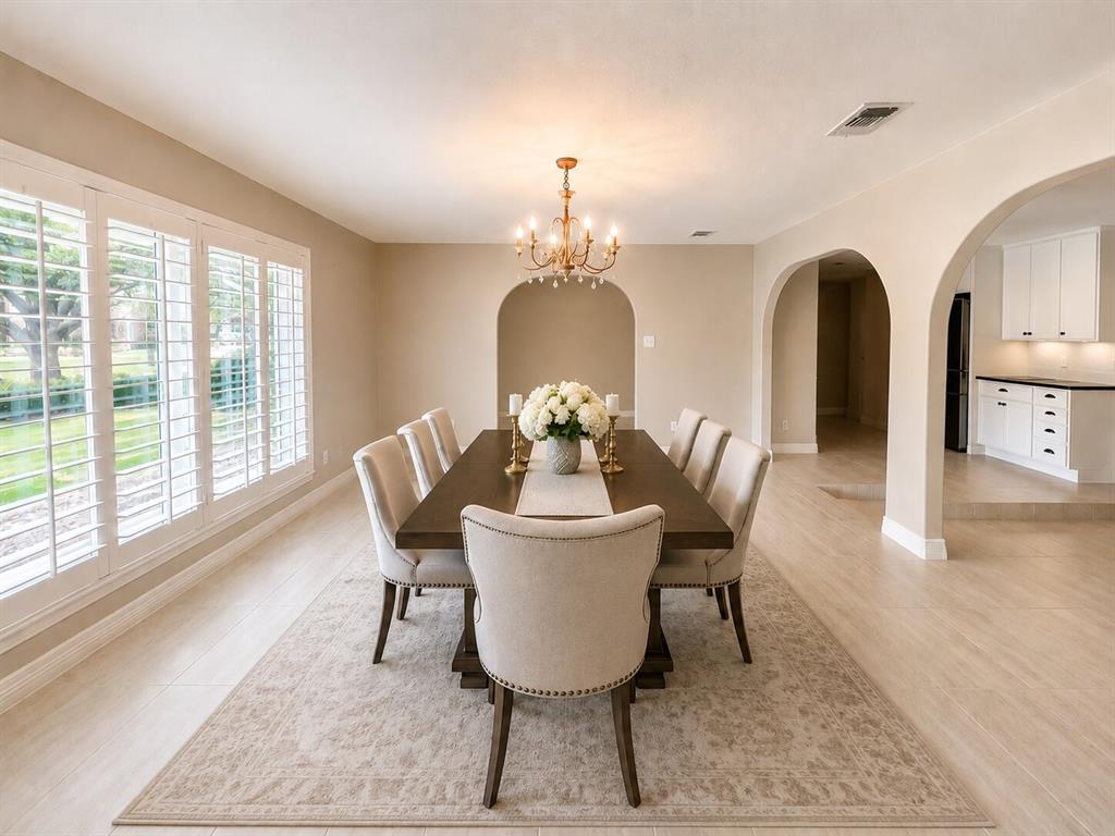 Photo of 313 Santa Clara Street, Irving, TX 75062 (MLS # 21320184)