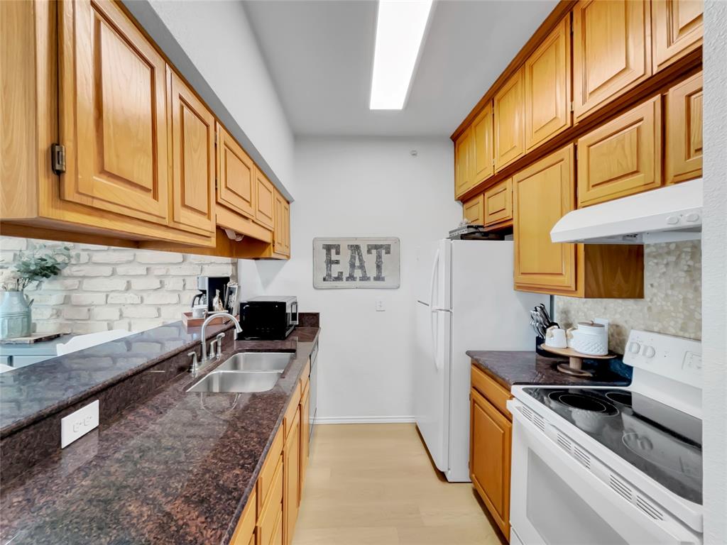 The Lodge Of Granbury - Residential Lease