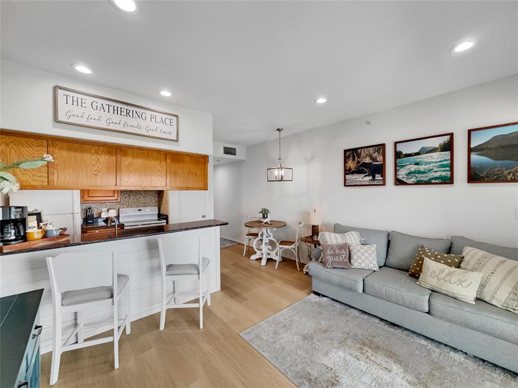 The Lodge Of Granbury - Residential Lease