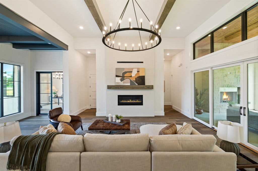 Preston Manor - Residential