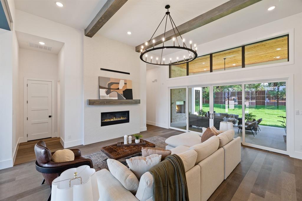 Preston Manor - Residential