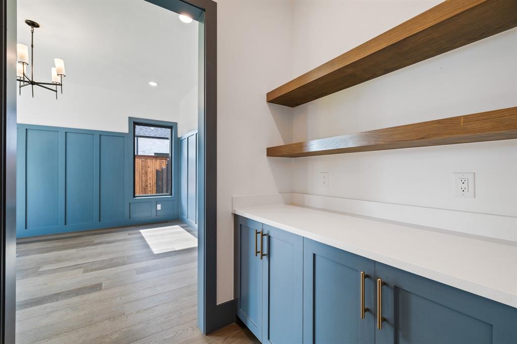 Preston Manor - Residential